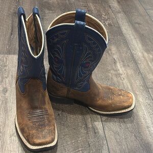 Ariat Brown and Blue Cowboy Boots